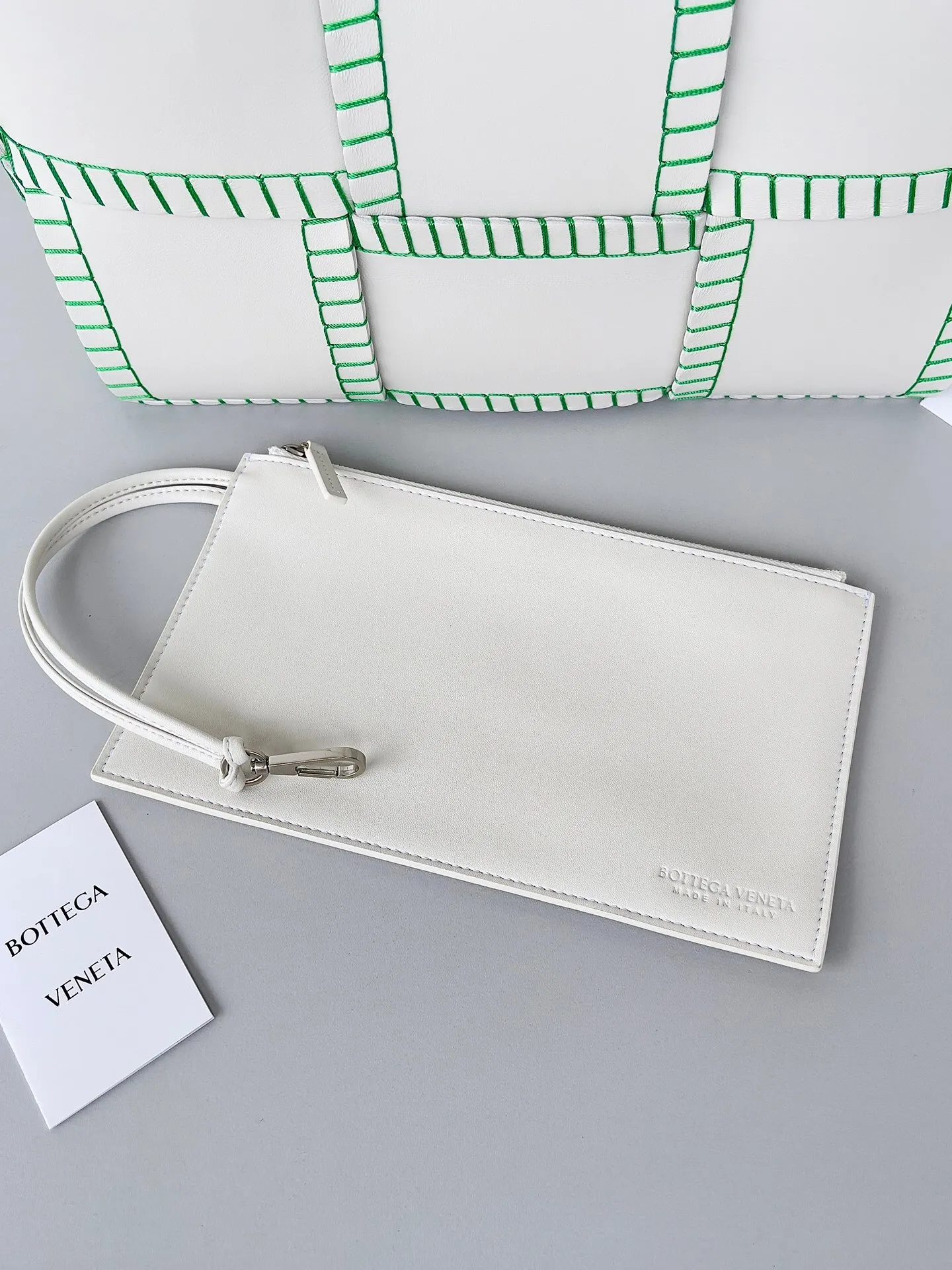 All categories 💚 Authentic bags 💚 BV 2025 new style 𝗕𝗼𝘁𝘁𝗲𝗴𝗮 𝗩𝗲𝗻𝗲𝘁𝗮 Tote bag